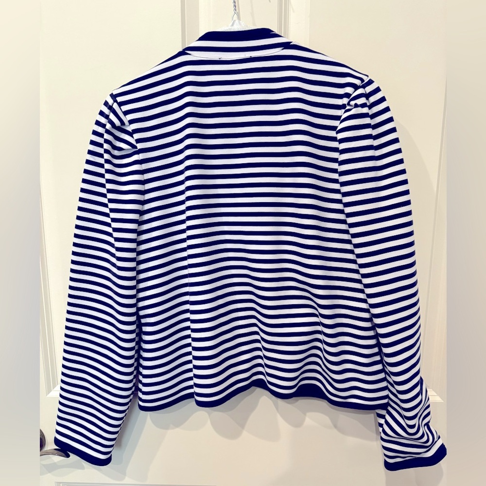 NWOT Sail to Sable Navy and White Striped button front Jacket, small. - Picture 4 of 9